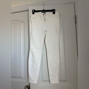 Hollister High-Rise Super Skinny White Jeans